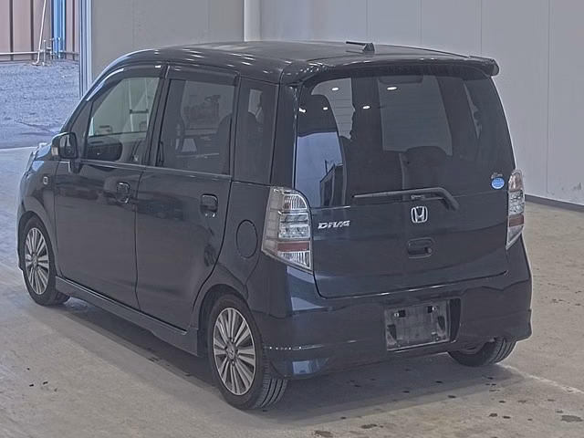 HONDA LIFE