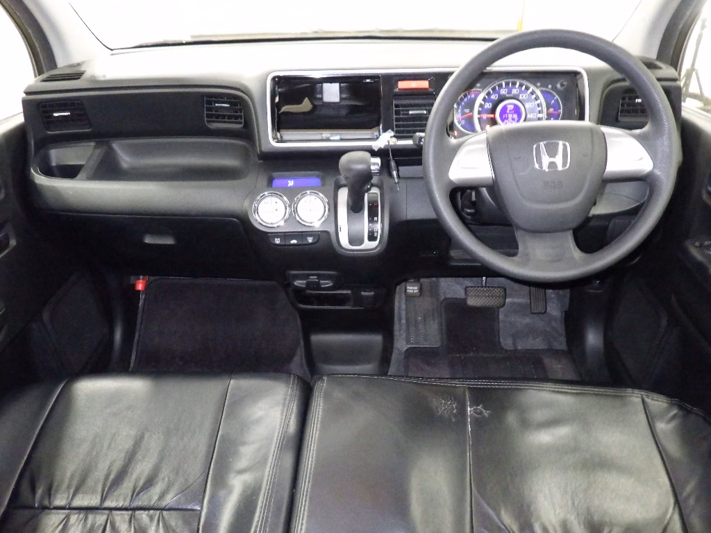 HONDA LIFE