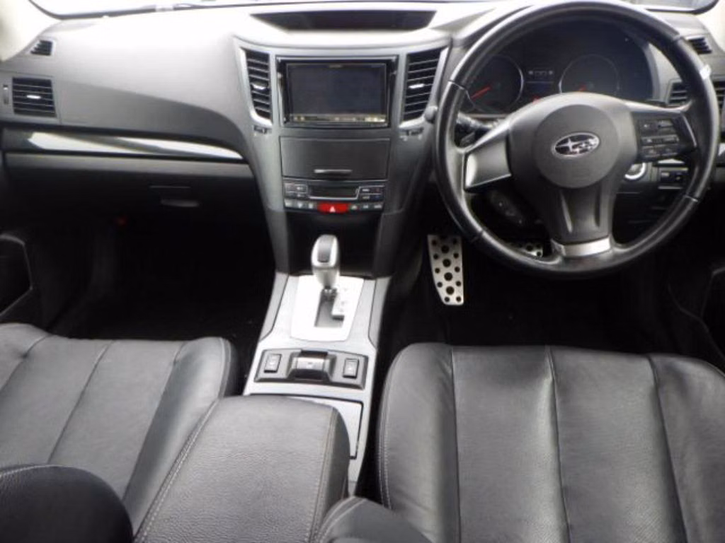 SUBARU LEGACY