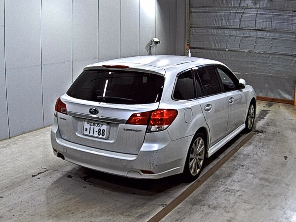 SUBARU LEGACY