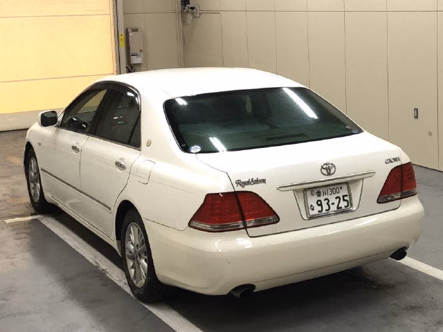 TOYOTA CROWN