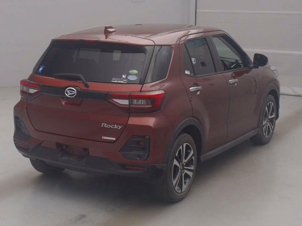 DAIHATSU ROCKY