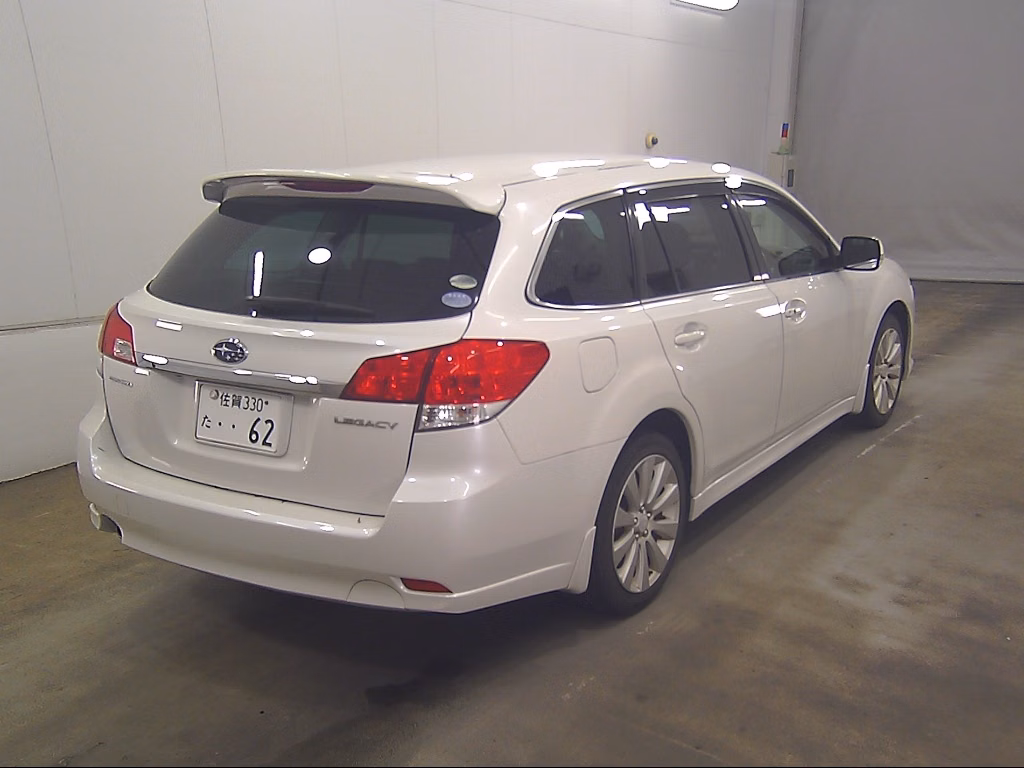SUBARU LEGACY