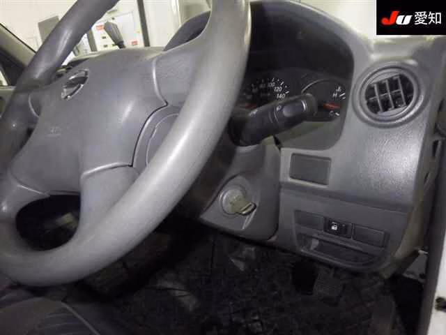 NISSAN CARAVAN