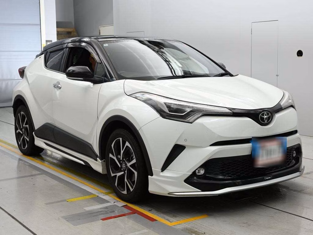 TOYOTA C-HR