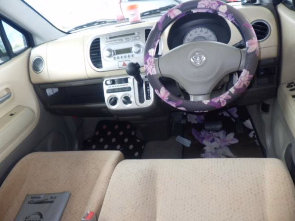 NISSAN MOCO