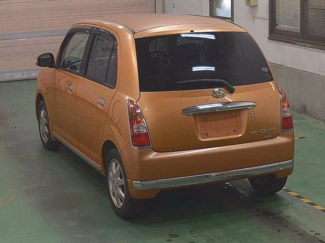 DAIHATSU MIRA GINO