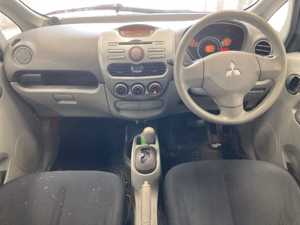 MITSUBISHI I
