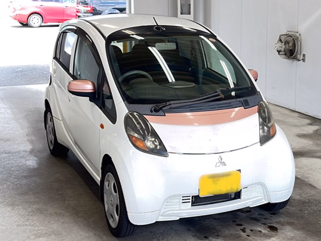 MITSUBISHI I