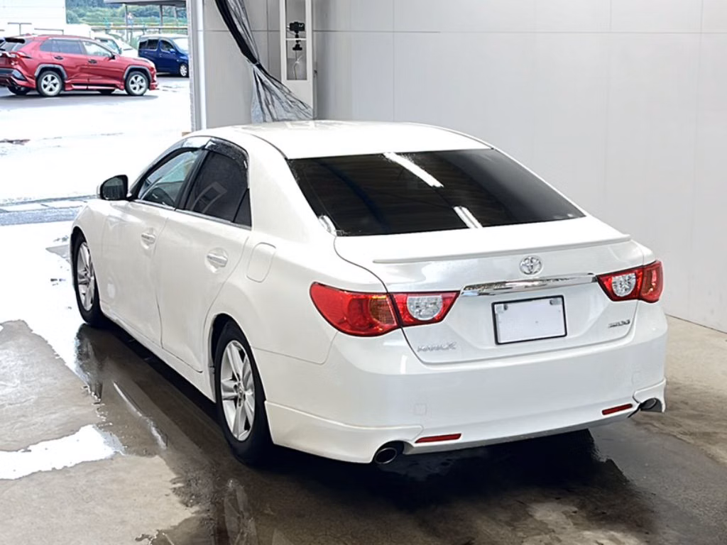 TOYOTA MARK X