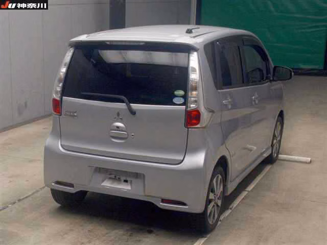 MITSUBISHI EK CUSTOM