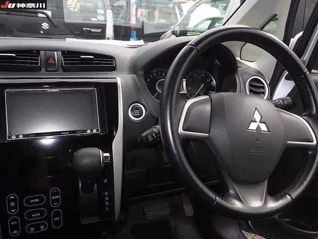 MITSUBISHI EK CUSTOM