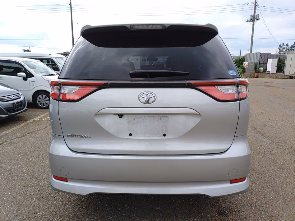 TOYOTA ESTIMA