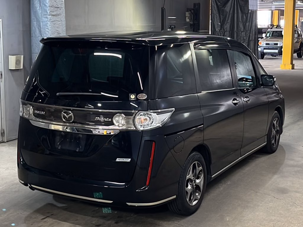 MAZDA BIANTE