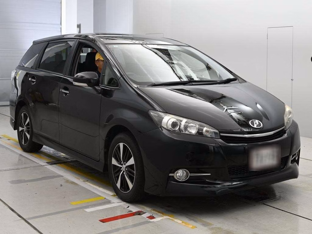 TOYOTA WISH