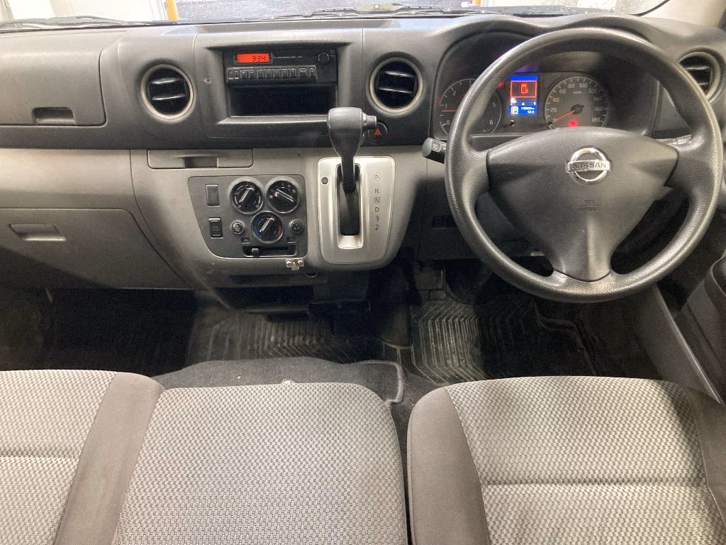 NISSAN NV350 CARAVAN