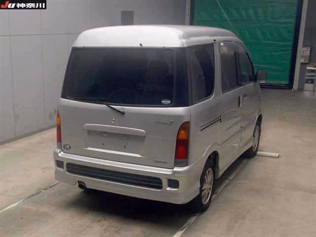 DAIHATSU ATRAI7