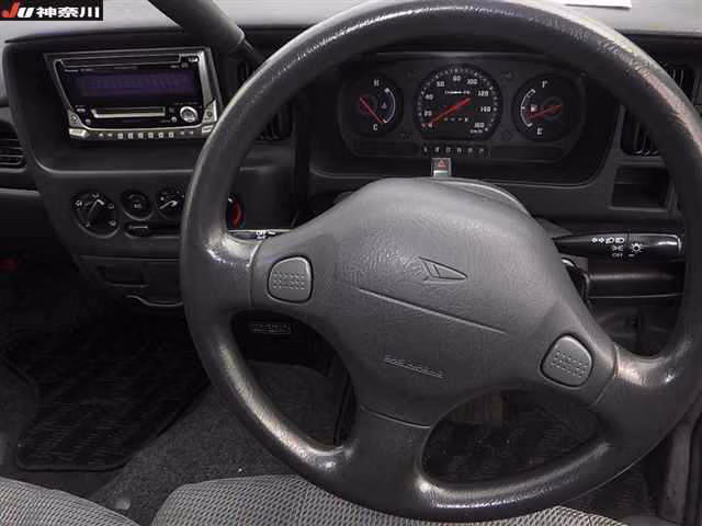 DAIHATSU ATRAI7