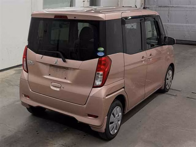 MITSUBISHI EK SPACE
