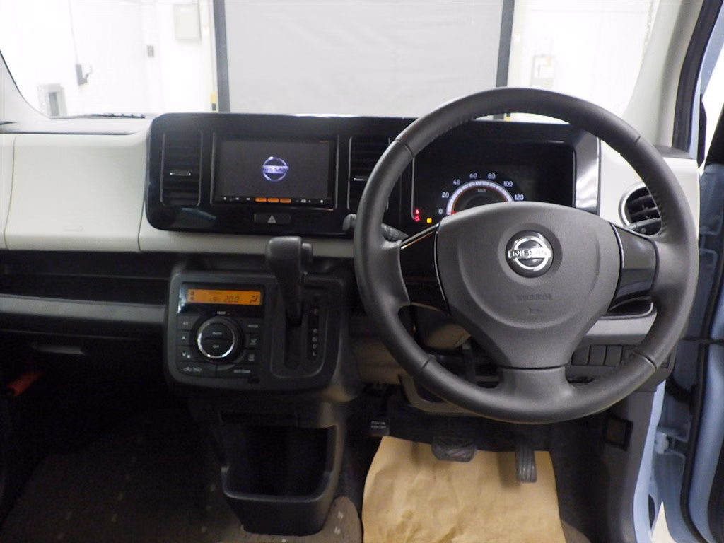 NISSAN MOCO