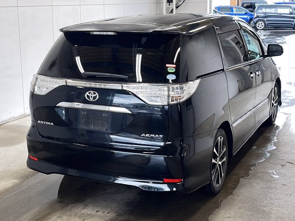 TOYOTA ESTIMA