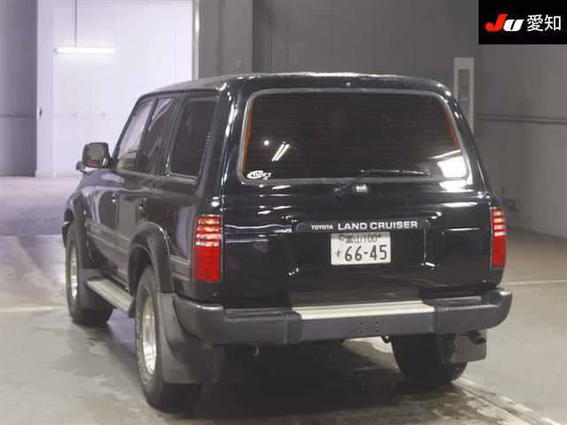 TOYOTA LAND CRUISER