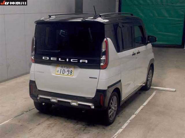 MITSUBISHI DELICA MINI