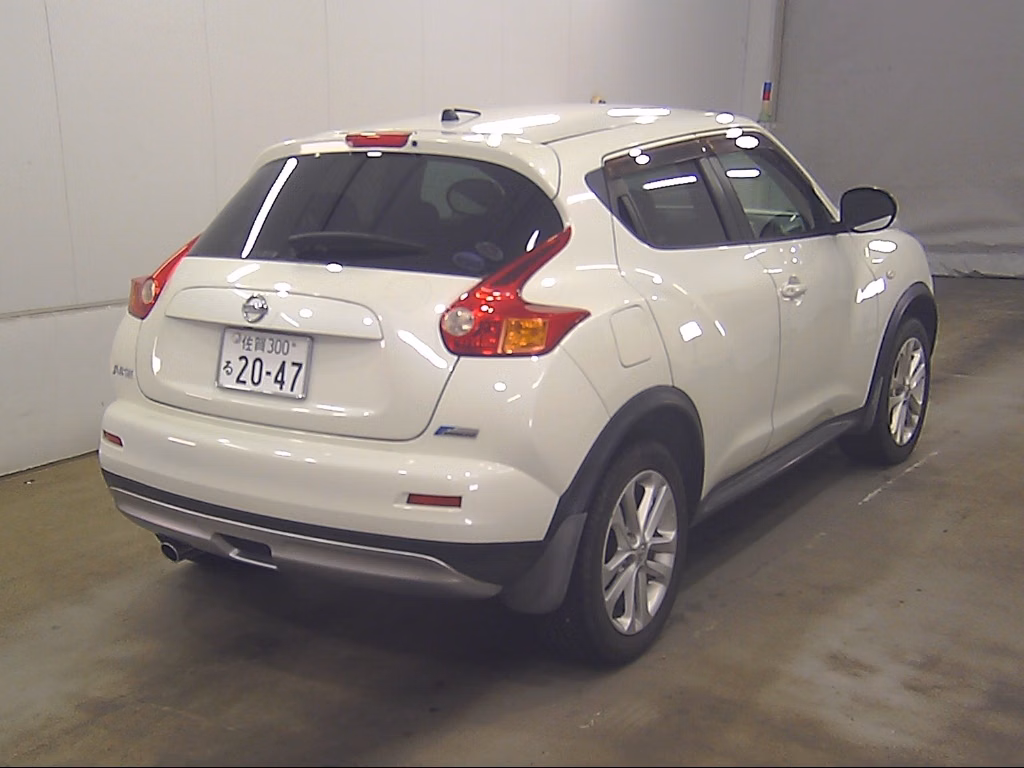 NISSAN JUKE
