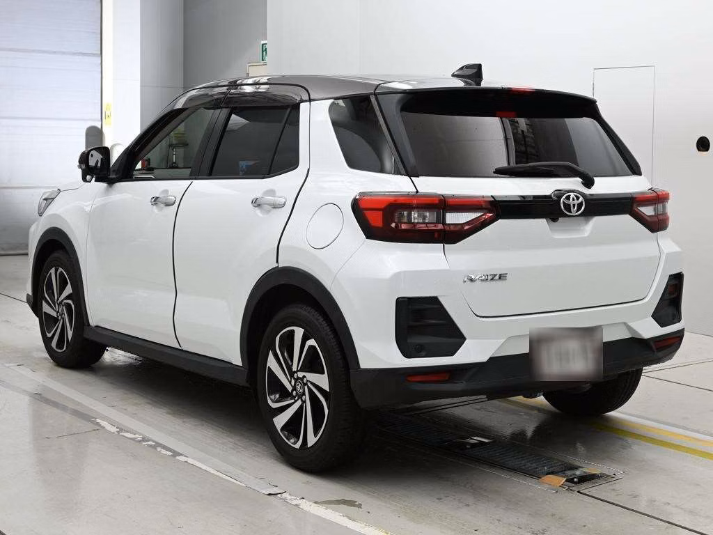 TOYOTA RAIZE