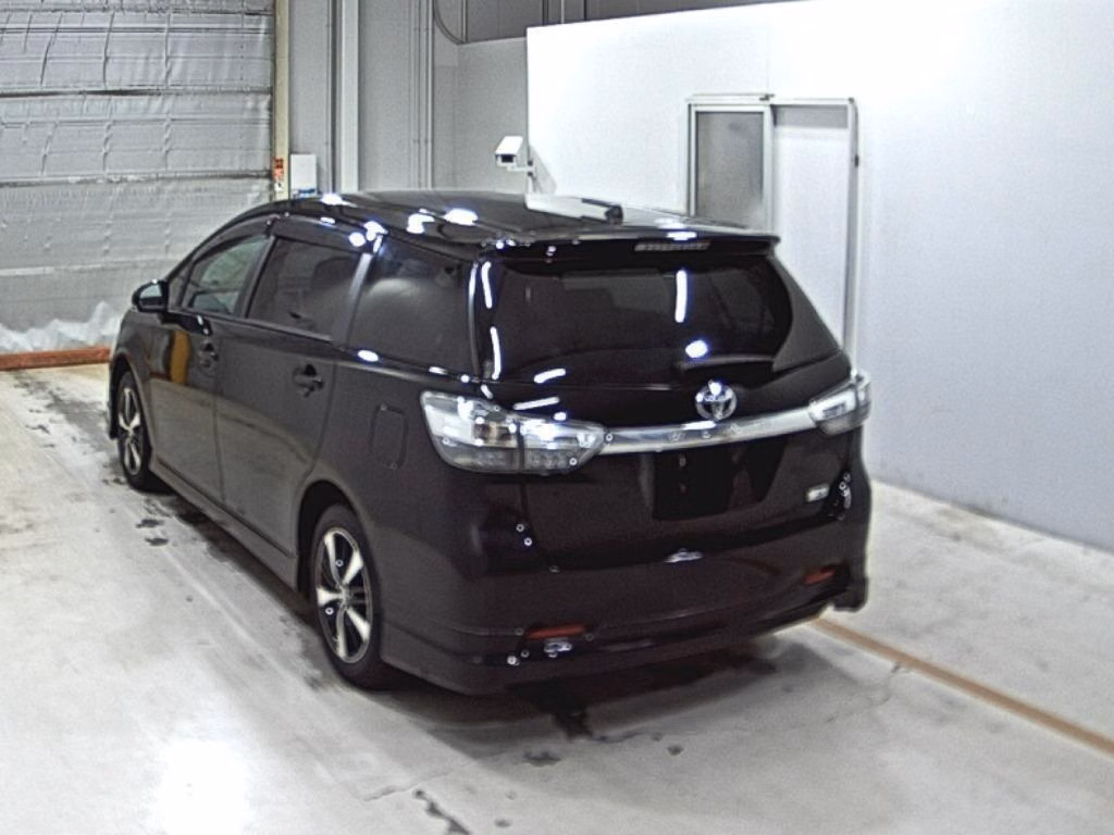 TOYOTA WISH