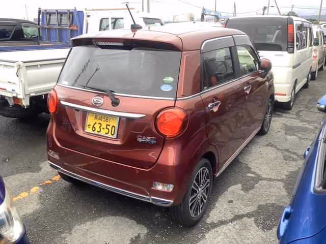 DAIHATSU CAST