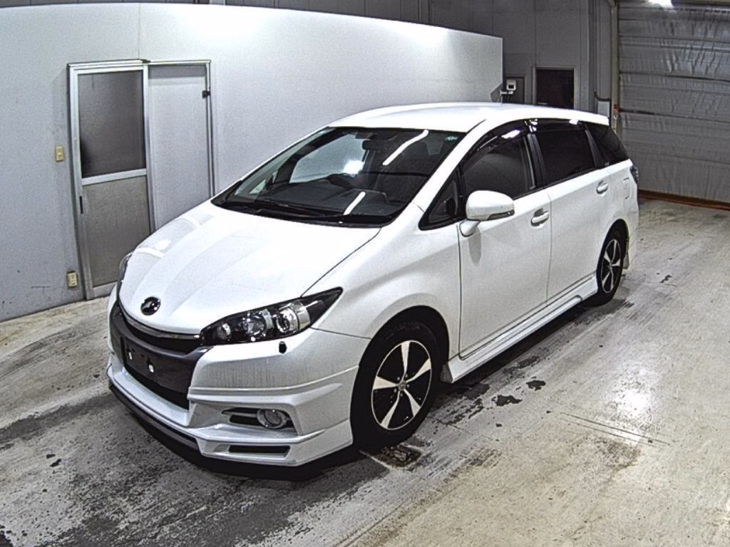 TOYOTA WISH