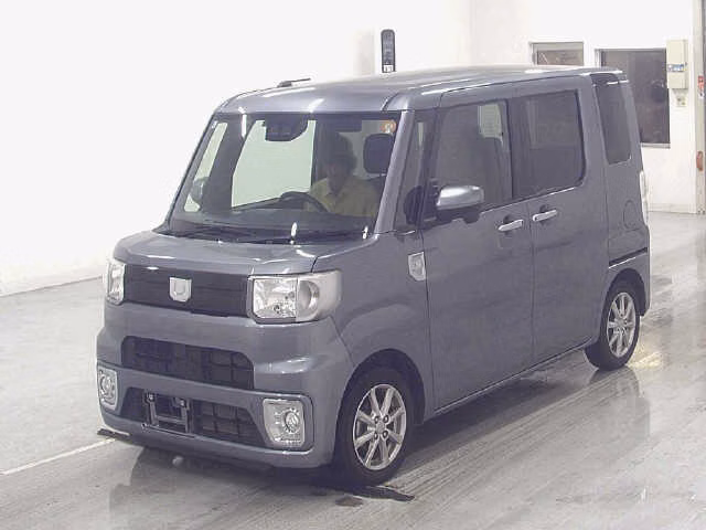DAIHATSU WAKE