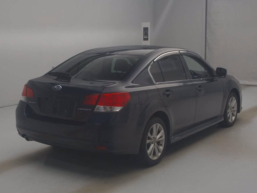 SUBARU LEGACY B4