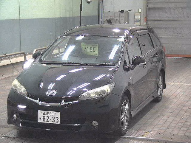 TOYOTA WISH