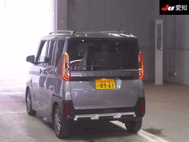MITSUBISHI DELICA MINI