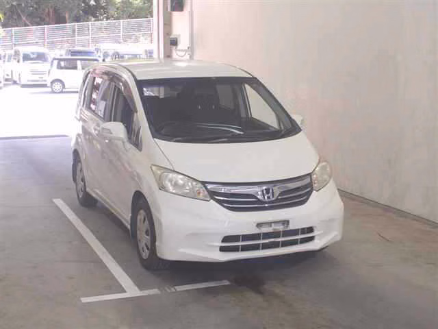 HONDA FREED