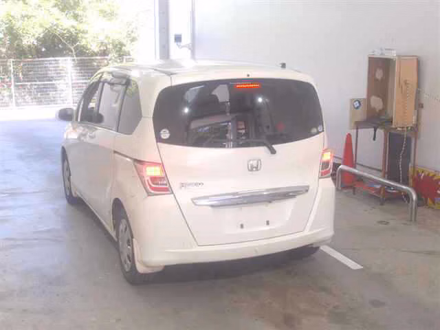 HONDA FREED