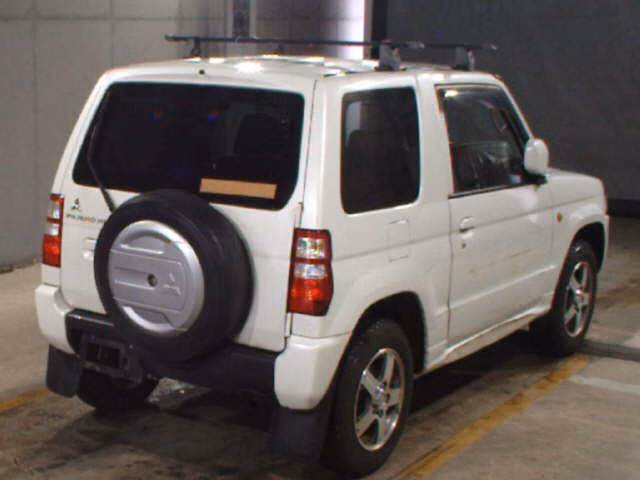 MITSUBISHI PAJERO MINI