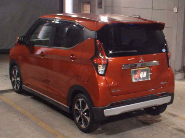 MITSUBISHI EK X