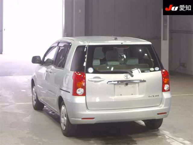 TOYOTA RAUM