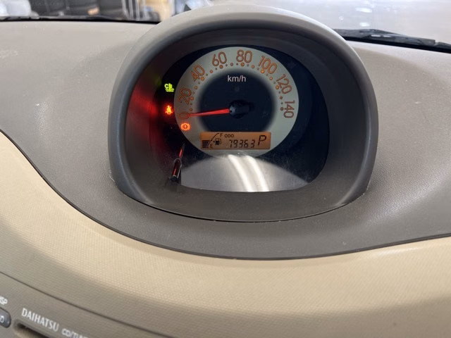 DAIHATSU ESSE