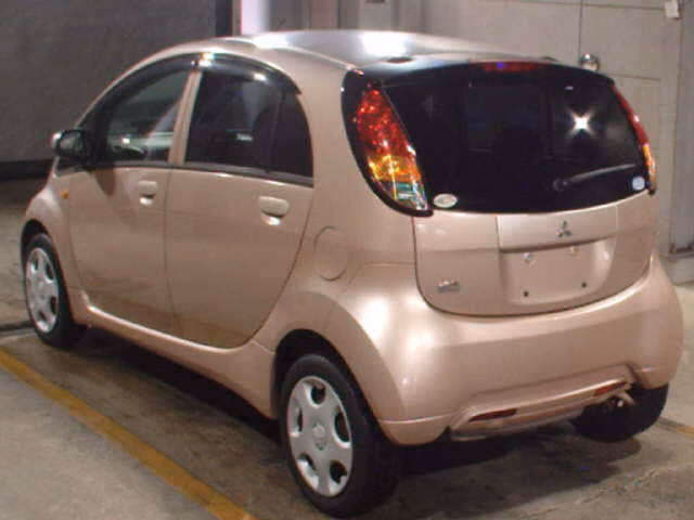 MITSUBISHI I