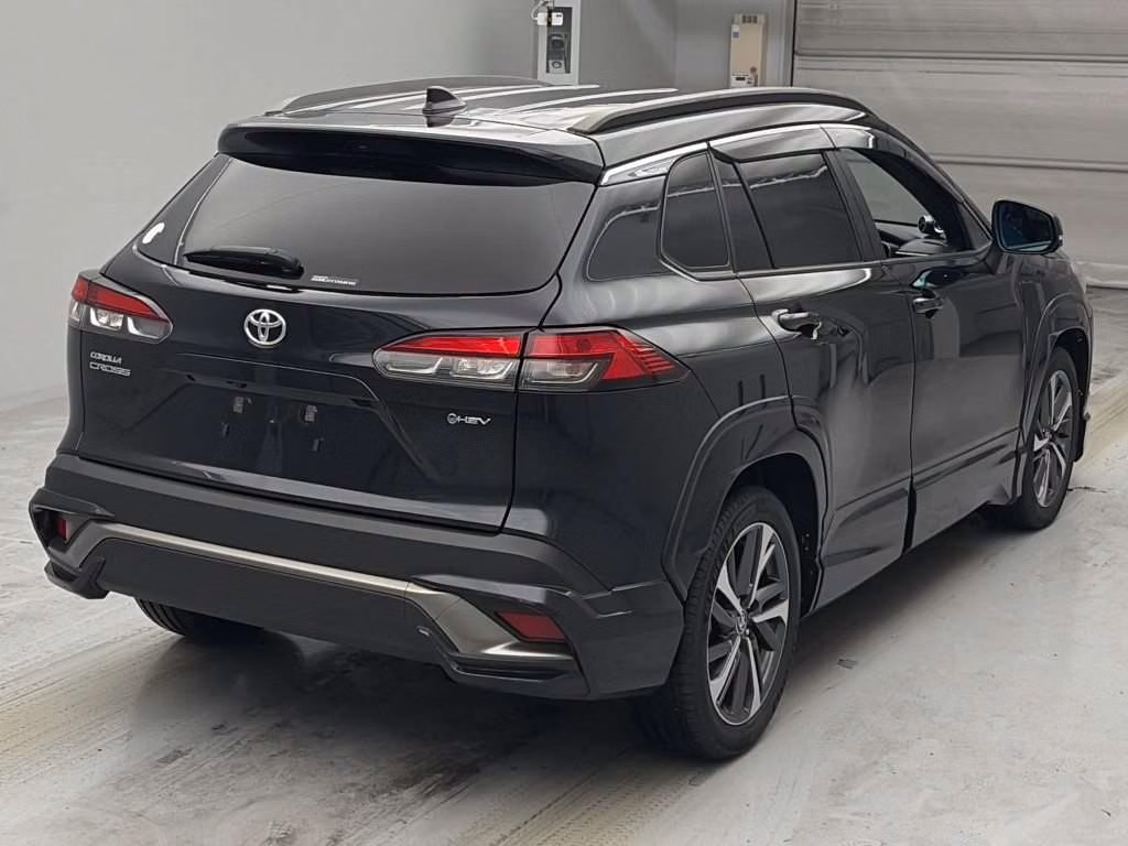 TOYOTA COROLLA CROSS