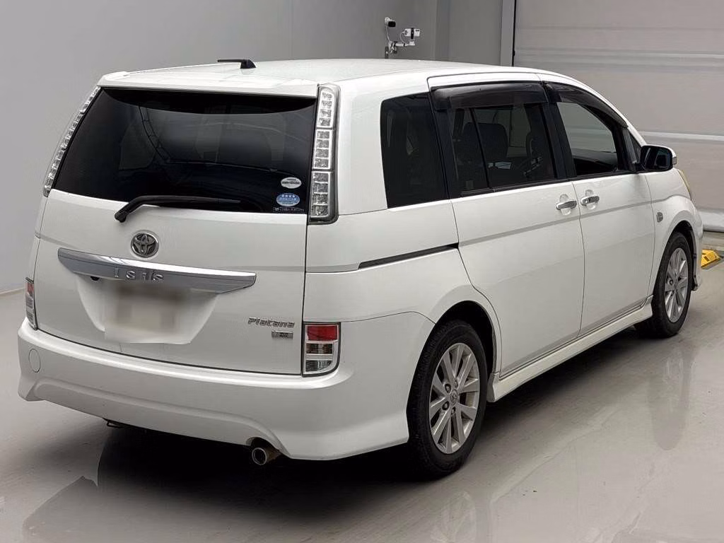 TOYOTA ISIS
