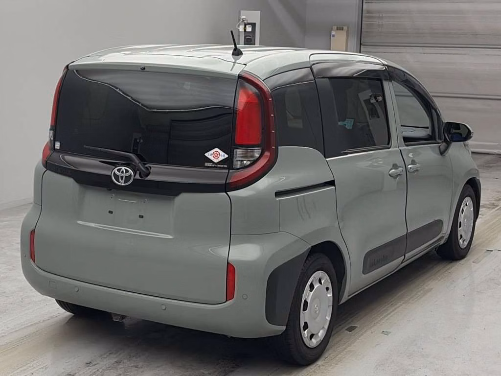 TOYOTA SIENTA