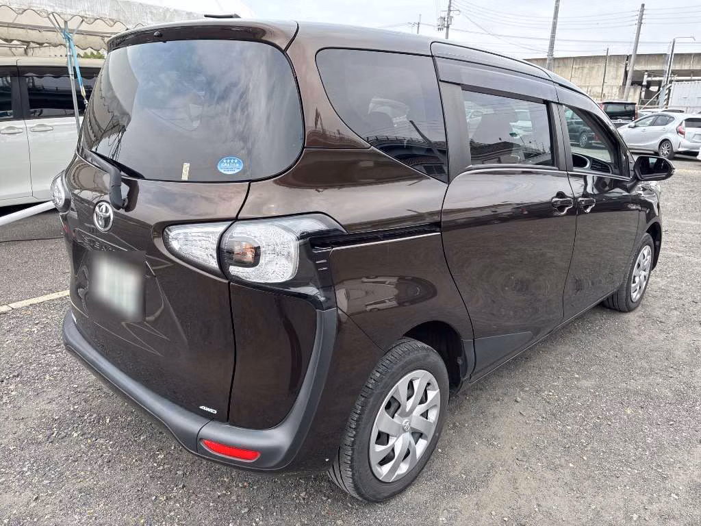 TOYOTA SIENTA