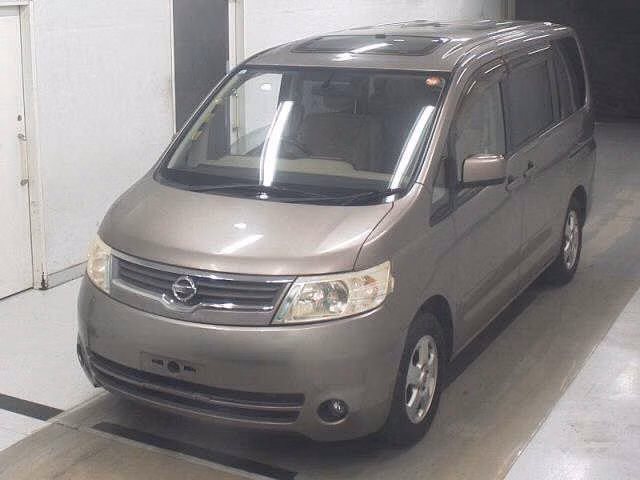 NISSAN SERENA