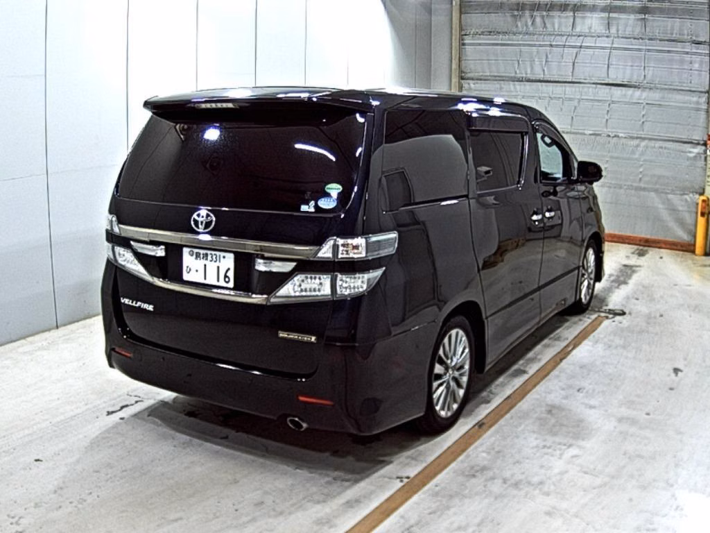 TOYOTA VELLFIRE