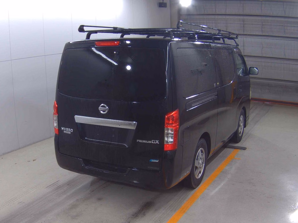 NISSAN NV350 CARAVAN
